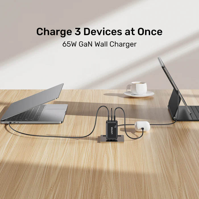 Unitek Charge Wall GaN 65W USBCx2 USBAx1 UK P1130 Black